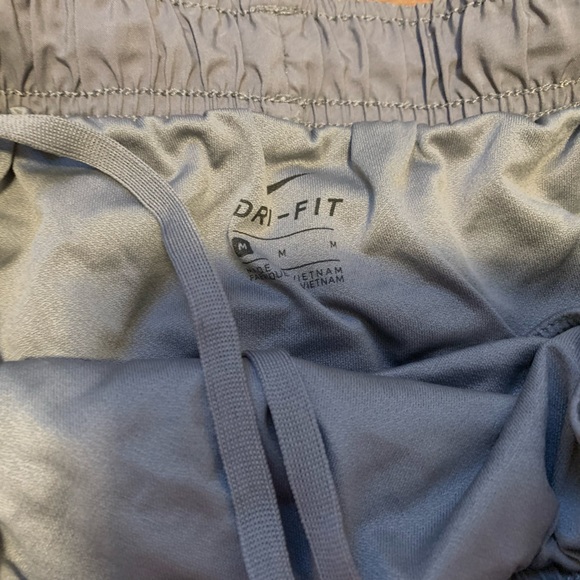 Nike Dri-Fit Tempo Running Short - Picture 2 of 2